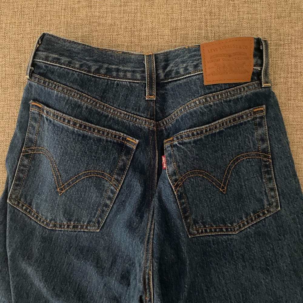 Levi’s wedgie Jean